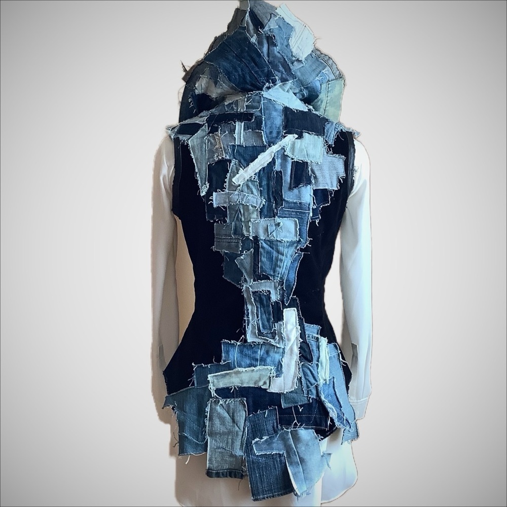 LOVEMATTERS Designer Black Corduroy & Patchwork Denim Hourglass Vest Size S - Picture 3 of 16